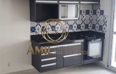 Imagem: O apartamento possui 1 Dormitório, 1 Banheiro, 1 Vaga na garagem