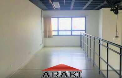 Imagem: O depósito possui 5 Vagas na garagem, 244m² de Área e está