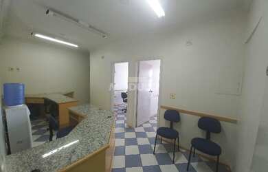 Imagem: O depósito possui 89m² de Área e está localizado em Centro