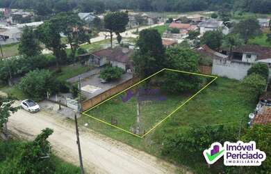 Imagem: O terreno possui 360m² de Área e está localizado em Itapoá