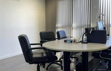 Imagem: O depósito possui 1 Vaga na garagem, 35m² de Área e está