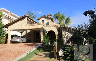 Imagem: A casa em condomínio possui 3 Dormitórios, 5 Banheiros, 4