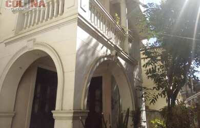 Imagem: A casa possui 5 Dormitórios, 4 Banheiros, 3 Vagas na garagem