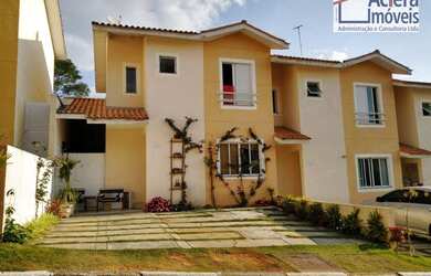 Imagem: A casa em condomínio possui 3 Dormitórios, 1 Banheiro, 3 Vagas