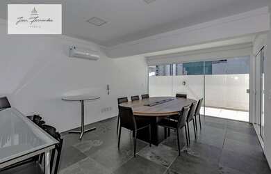 Imagem: O depósito possui 1 Vaga na garagem, 43m² de Área e está