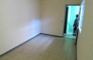 Imagem: O apartamento para alugar possui 2 Dormitórios, 1 Banheiro