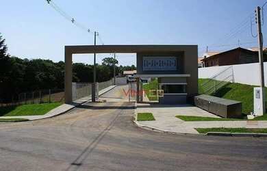 Imagem: A casa em condomínio possui 3 Dormitórios, 2 Banheiros, 2