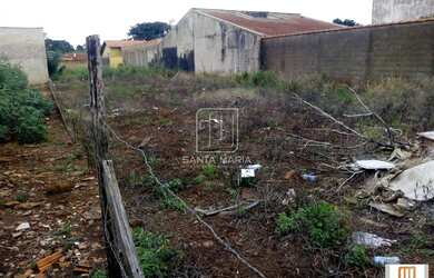 Imagem: O terreno possui 360m² de Área e está localizado em Parque