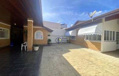 Imagem 4: Casa à venda, por R$ 800.000 - Vila Santa Maria - Americana/SP