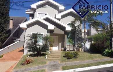 Imagem: A casa em condomínio possui 3 Dormitórios, 5 Banheiros, 4