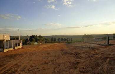Imagem: O terreno possui 200m² de Área e está localizado em Parque