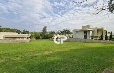 Imagem: O terreno possui 800m² de Área e está localizado em Atibaia