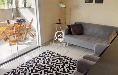 Imagem: A casa possui 2 Dormitórios, 1 Banheiro, 2 Vagas na garagem