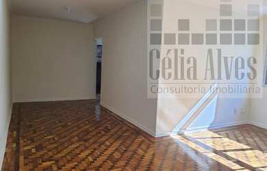 Imagem 7: Reformado, 3 dormitorios, garagem demarcada no Gonzaga - Santos - SP