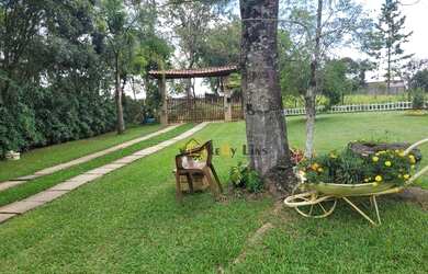 Imagem 15: Maravilhosa chácara em Pinhalzinho, circuito das águas Paulista área 4.000 m² casa com 04