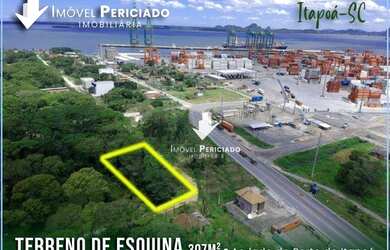 Imagem: O terreno possui 307m² de Área e está localizado em Itapoá