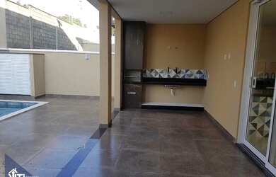 Imagem 3: Casa em Ribeirão Preto. Piscina, Churrasqueira, Área de serviçoe200m²...