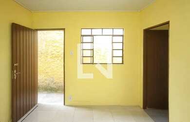 Imagem: A casa possui 1 Dormitório, 1 Banheiro, 50m² de Área e está