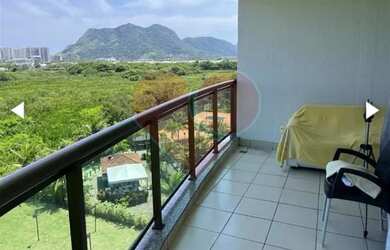 Imagem: O apartamento possui 3 Dormitórios, 2 Banheiros, 2 Vagas na