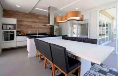 Imagem: A casa em condomínio possui 3 Dormitórios, 3 Banheiros, 2