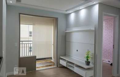 Imagem: O apartamento possui 2 Dormitórios, 1 Banheiro, 1 Vaga na garagem