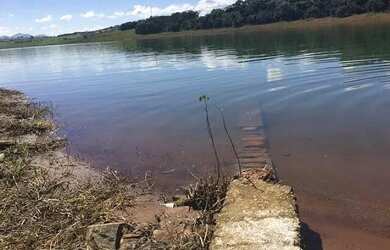 Imagem: O terreno possui 1.000m² de Área, Imóvel novo e está localizado