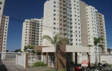 Imagem: O apartamento possui 3 Dormitórios, 1 Banheiro, 1 Vaga na garagem