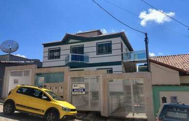 Imagem: O depósito à venda possui 3 Vagas na garagem, 419m² de Área