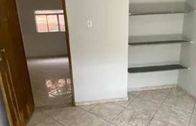 Imagem 5: Alugo casa. 1 Vaga na garageme3 Dormitórios