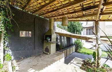 Imagem 15: Casa á venda medindo 209 metros quadrados com 2 dorm. e 1 suíte no bairro...