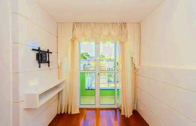 Imagem 14: Casa com piscina em condomínio - Santa Felicidade