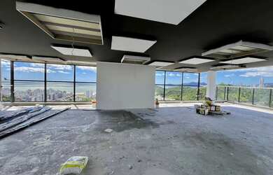 Imagem 16: SKY BRAVA ,PRAIA - ITAJAÍ