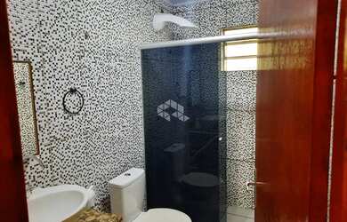 Imagem 7: VENDE-SE CASA AMPLA E TRANQUILA - OPORTUNIDADE IMPERDÍVEL