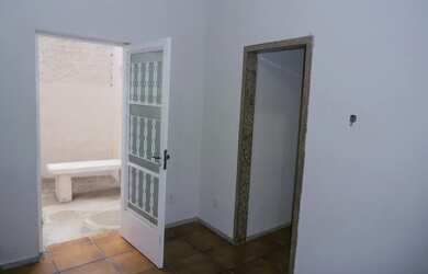 Imagem: O apartamento possui 2 Dormitórios, 1 Banheiro e 60m² de Área