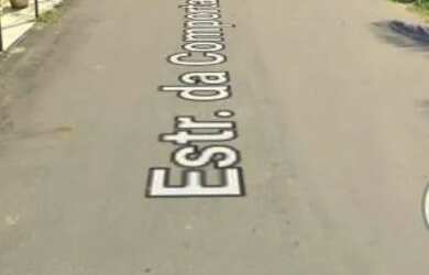 Imagem: O terreno possui 300m² de Área e está localizado em Campo