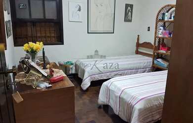 Imagem 10: Oportunidade - Casa Comercial ou Residencial - Jardim Nova América - 4 Dormitórios - 256m²