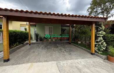 Imagem: A casa em condomínio possui 3 Dormitórios, 2 Banheiros, 2