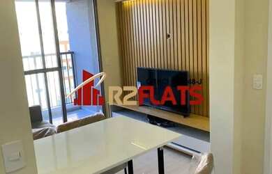 Imagem: O apartamento possui 1 Dormitório, 1 Banheiro, 1 Vaga na garagem