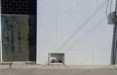 Imagem: A casa possui 1 Dormitório, 1 Banheiro e está localizado