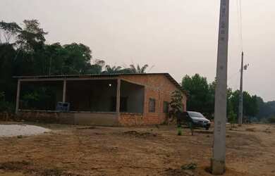 Imagem: O terreno possui 1.000m² de Área e está localizado em Centro