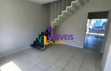 Imagem: O depósito possui 2 Vagas na garagem, 254m² de Área e está