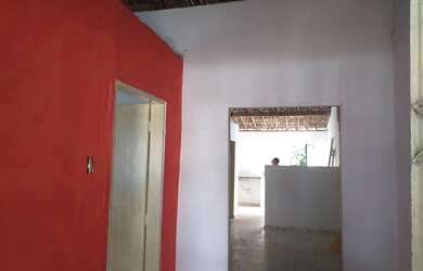 Imagem: A casa possui 3 Dormitórios, 1 Banheiro e 105m² de Área e