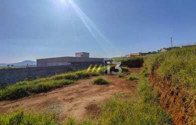 Imagem: O terreno possui 384m² de Área e está localizado em Loteamento