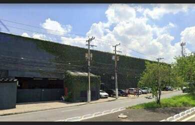 Imagem: O depósito possui 5 Vagas na garagem, 6.219m² de Área e