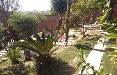 Imagem: O terreno possui 496m² de Área e está localizado em Colina