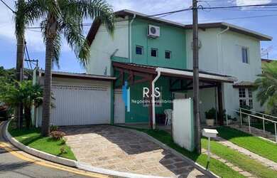 Imagem: A casa em condomínio possui 3 Dormitórios, 5 Banheiros, 5