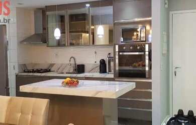 Imagem: O apartamento possui 2 Dormitórios, 2 Banheiros, 2 Vagas na