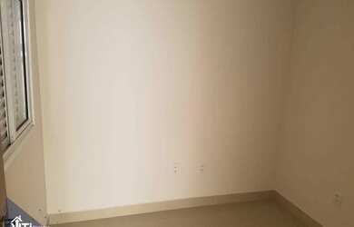 Imagem 1: Casa em Ribeirão Preto. Piscina, Churrasqueira, Área de serviçoe200m²...