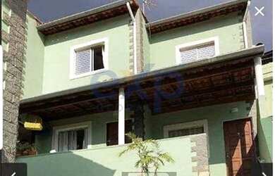 Imagem: A casa possui 2 Dormitórios, 1 Banheiro, 1 Vaga na garagem