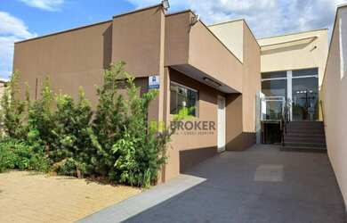 Imagem: O depósito possui 462m² de Área e está localizado em Vila